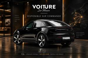 Image 2/13 of Porsche Macan GTS (2026)
