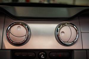 Image 41/49 of Ford Mustang GT (2006)