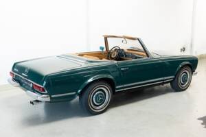 Immagine 32/32 di Mercedes-Benz 250 SL (1967)