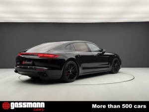 Image 6/15 of Porsche Panamera Turbo (2017)