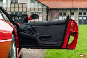 Bild 52/53 von Ferrari F 355 Berlinetta (1996)