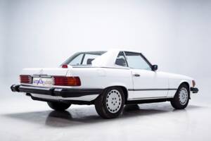 Bild 18/38 von Mercedes-Benz 560 SL (1986)