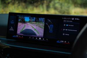 Image 27/47 of BMW M4 CS (2025)
