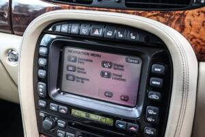 Image 41/41 of Jaguar XJR (2008)