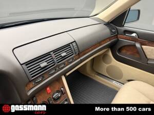 Bild 13/15 von Mercedes-Benz 300 SE (1992)