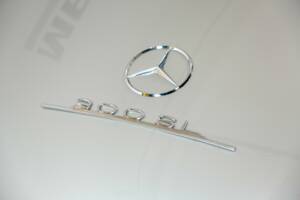 Image 27/50 of Mercedes-Benz 300 SL Roadster (1958)