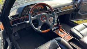Bild 15/33 von Mercedes-Benz 560 SEC (1989)