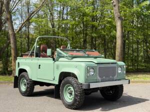 Imagen 4/74 de Land Rover Defender 90 (1998)
