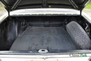 Image 14/49 of Mercedes-Benz 280 SE 3,5 (1972)