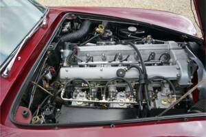 Bild 4/50 von Aston Martin DB 6 Vantage (1966)