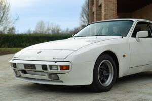 Bild 11/50 von Porsche 944 (1985)
