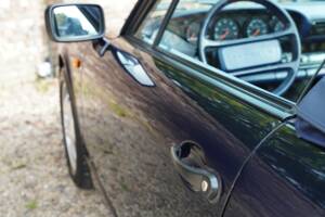 Afbeelding 28/50 van Porsche 911 Carrera 2 (1991)