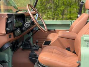 Imagen 28/74 de Land Rover Defender 90 (1998)