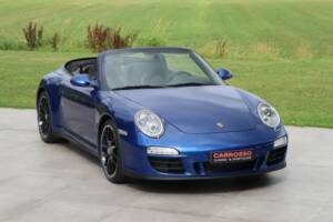 Bild 19/50 von Porsche 911 Carrera 4 GTS (2011)