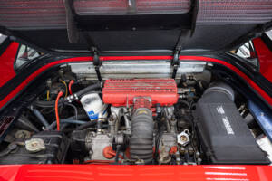Image 47/48 de Ferrari Mondial Quattrovalvole (1985)