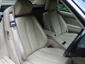 Image 10/15 of Mercedes-Benz 500 SL (1993)