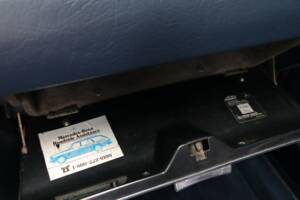 Image 33/50 de Mercedes-Benz 560 SL (1988)