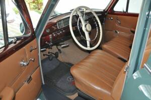 Afbeelding 2/8 van Mercedes-Benz 220 S (1958)