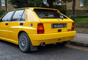 Image 12/27 of Lancia Delta HF Integrale Evoluzione I (1992)