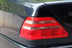 Image 20/70 de Mercedes-Benz CL 500 (1997)