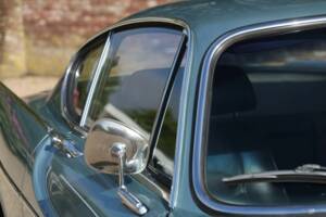 Bild 35/50 von Volvo 1800 E (1970)