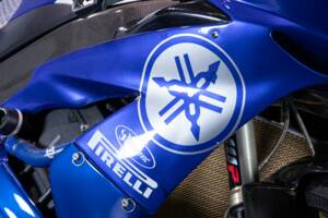Bild 35/50 von Yamaha DUMMY (2004)