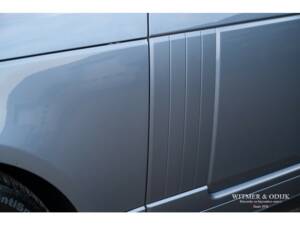 Image 18/36 of Land Rover Range Rover Sport P400e PHEV (2018)