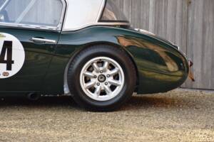Image 17/29 of Austin-Healey 3000 Mk II (BT7) (1962)