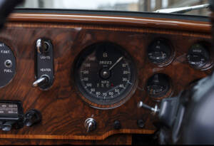 Bild 24/33 von Bentley S1 DHC Park Ward (1956)