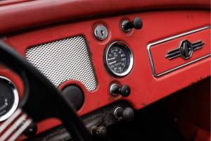 Image 18/45 of MG MGA 1500 (1958)