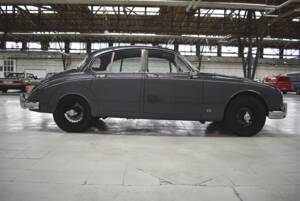Image 8/39 of Jaguar Mk II 3.8 (1960)