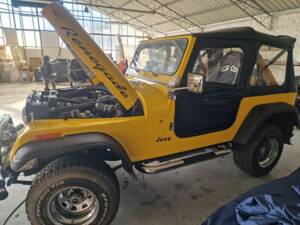 Image 4/51 of Jeep CJ-7 Renegade (1981)