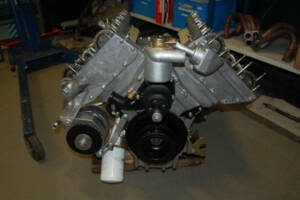Image 21/50 of Aston Martin V8 (1980)