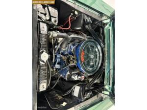 Image 18/25 of Ford Mustang 390 (1967)