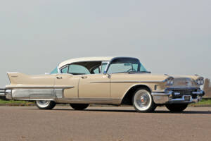 Image 1/29 de Cadillac 60 Special Fleetwood (1958)