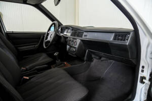 Bild 12/50 von Mercedes-Benz 190 D (1985)