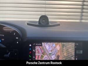 Bild 24/28 von Porsche Taycan 4 Cross Turismo (2025)