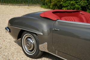 Imagen 39/50 de Mercedes-Benz 190 SL (1960)