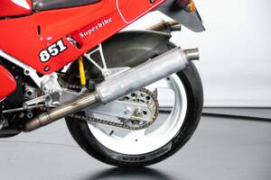 Image 31/50 of Ducati DUMMY (1990)