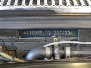 Image 26/42 of Mercedes-Benz 450 SEL 6,9 (1976)