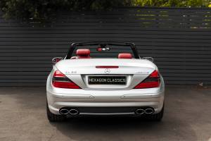 Image 7/41 of Mercedes-Benz SL 65 AMG (2004)