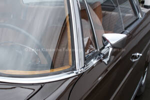 Bild 21/35 von Mercedes-Benz 280 SE 3,5 (1970)