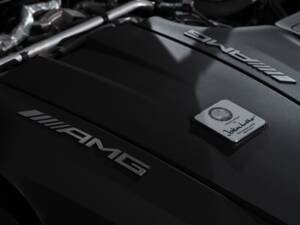 Image 21/49 of Mercedes-AMG GT-S (2015)