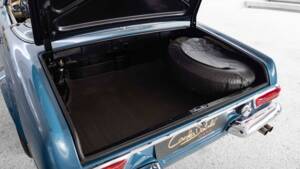Image 31/33 of Mercedes-Benz 230 SL (1966)