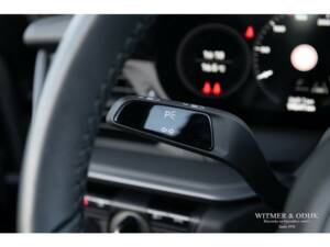 Image 15/44 of Porsche 911 Carrera (2020)