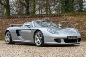 Image 32/50 de Porsche Carrera GT (2005)