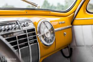 Bild 25/32 von Cadillac 62 Sedan (1941)
