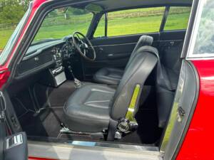 Bild 42/100 von Aston Martin DB 6 Vantage (1965)