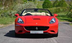 Afbeelding 6/50 van Ferrari California (2011)