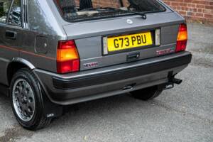 Imagen 46/50 de Lancia Delta 1.6 HF (1989)